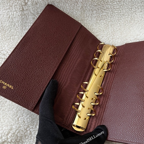Auth Chanel Classic Quilted MEDIUM Burgandy Caviar Agenda w/ Gold Hardware - Picture 6 of 13